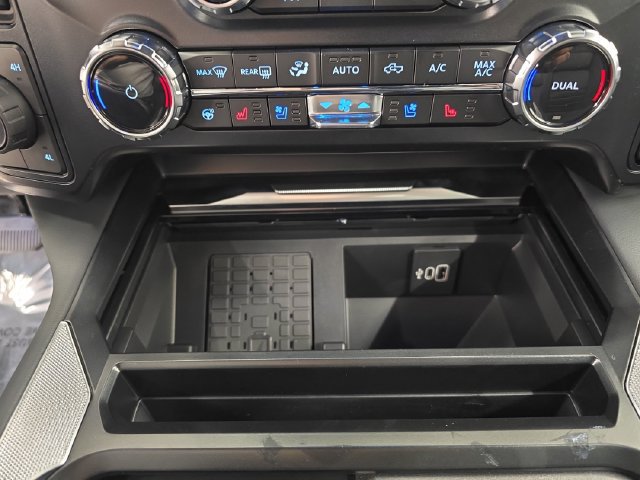 New 2027 Ford F450 Platinum w/ FX4 Off-Road Package AWD/4WD image 34