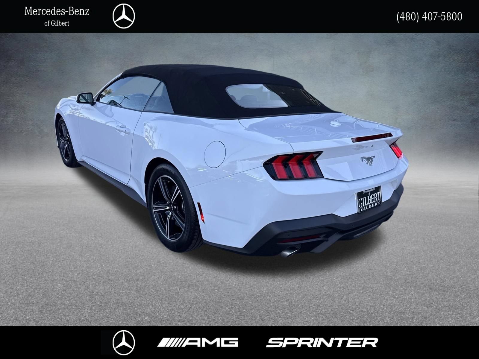 Used 2025 Ford Mustang Convertible RWD image 4