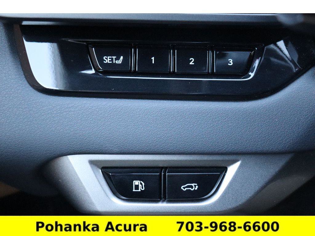 Used 2023 Lexus RX 350h image 14