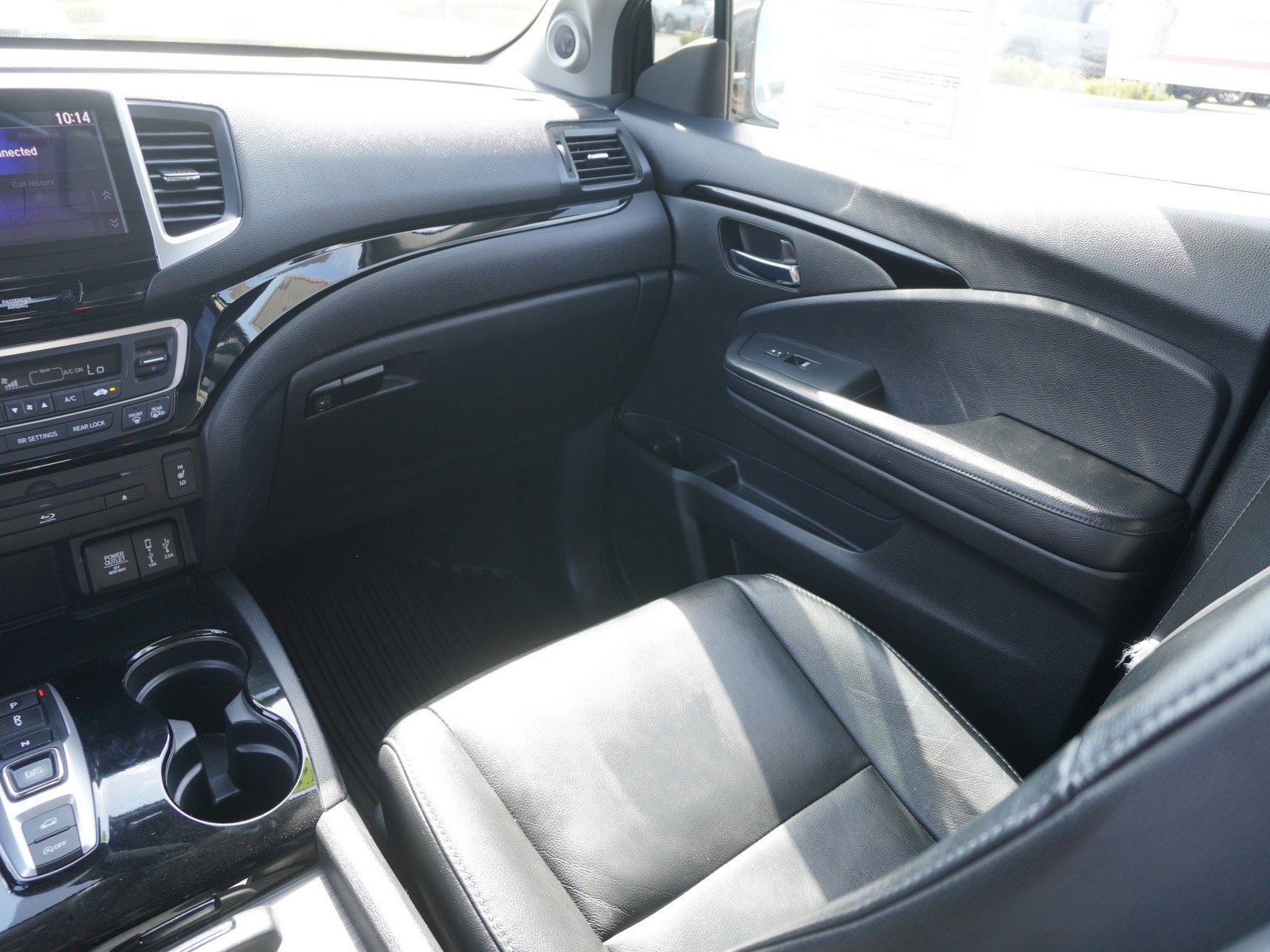 Used 2018 Honda Pilot Touring image 18