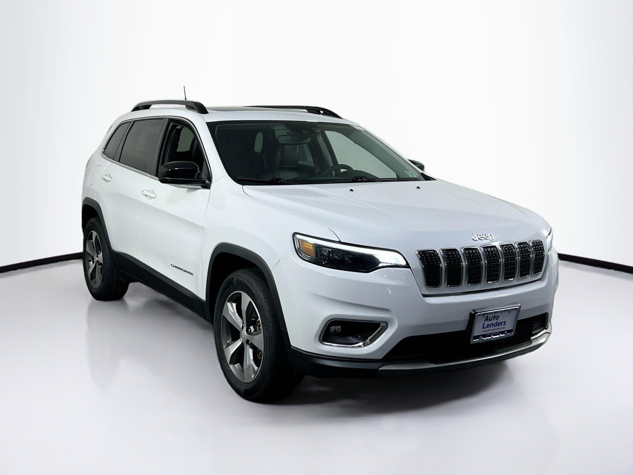 Used 2022 Jeep Cherokee Limited w/ Mopar Interior Package image 3