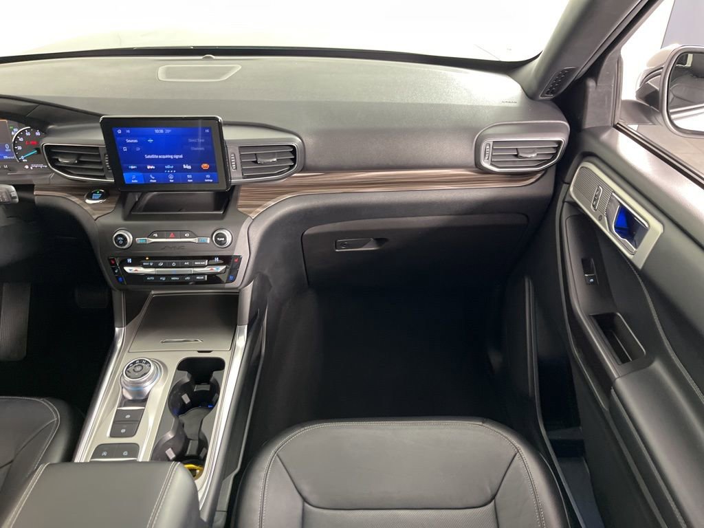 Used 2020 Ford Explorer Limited image 21