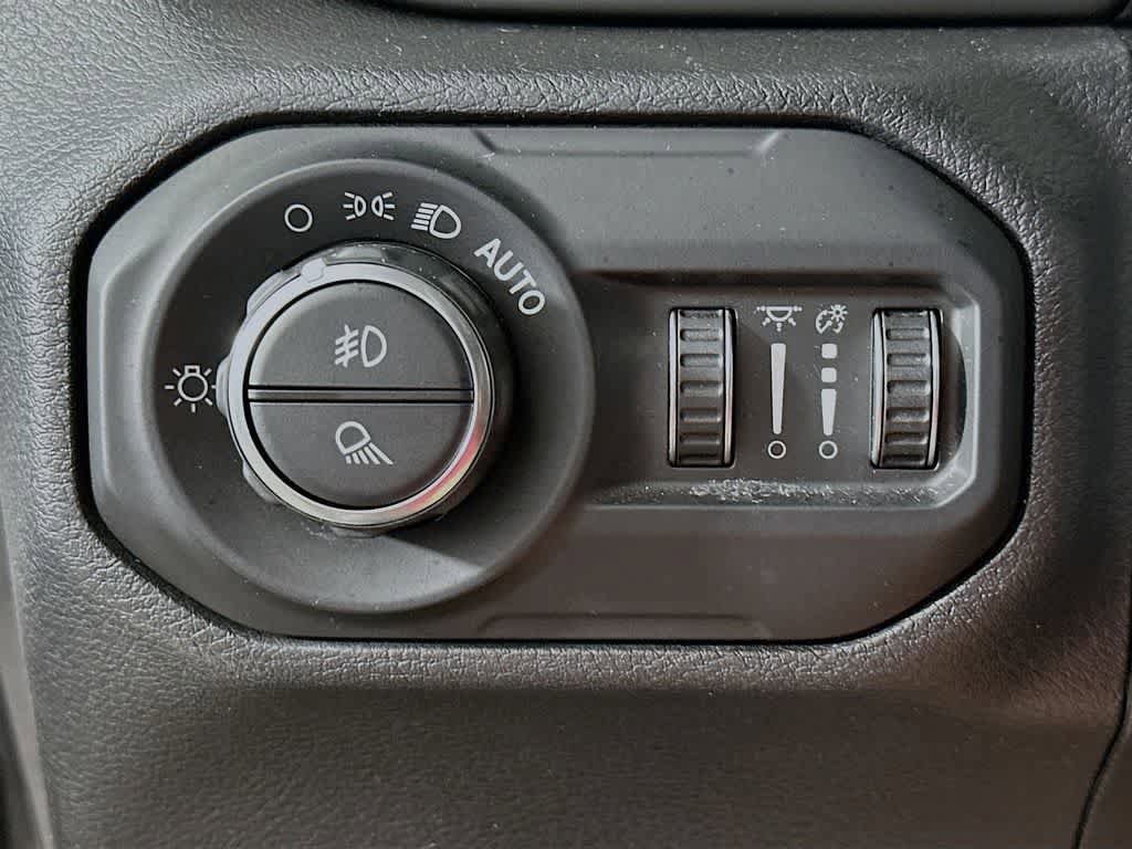 Used 2021 Jeep Gladiator Sport AWD/4WD image 27