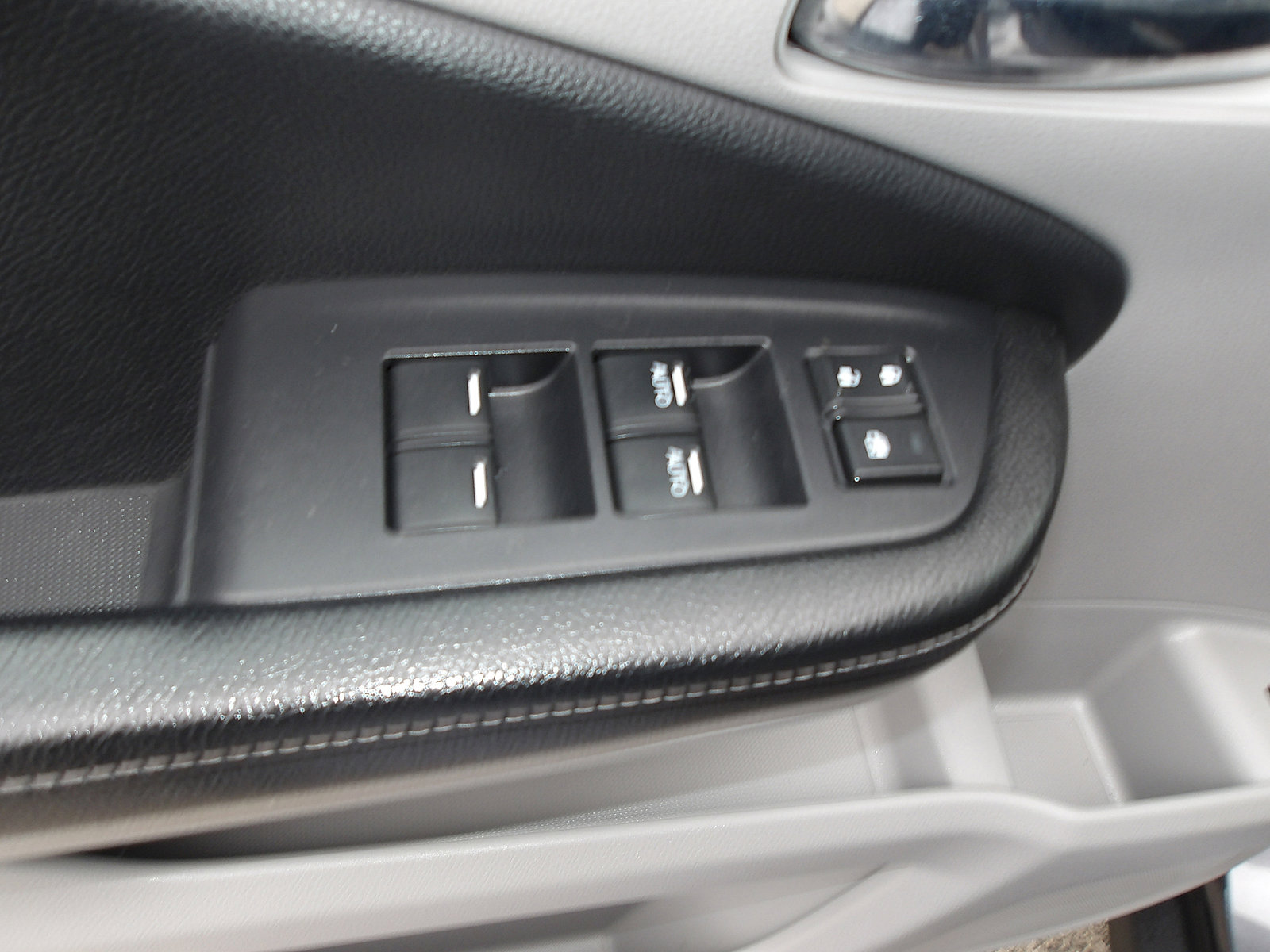 Used 2017 Honda Ridgeline RTS image 13