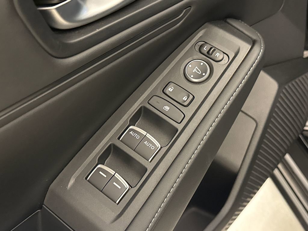 Used 2025 Honda Accord Sport image 20