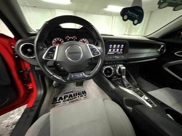 Certified 2022 Chevrolet Camaro LT RWD image 19