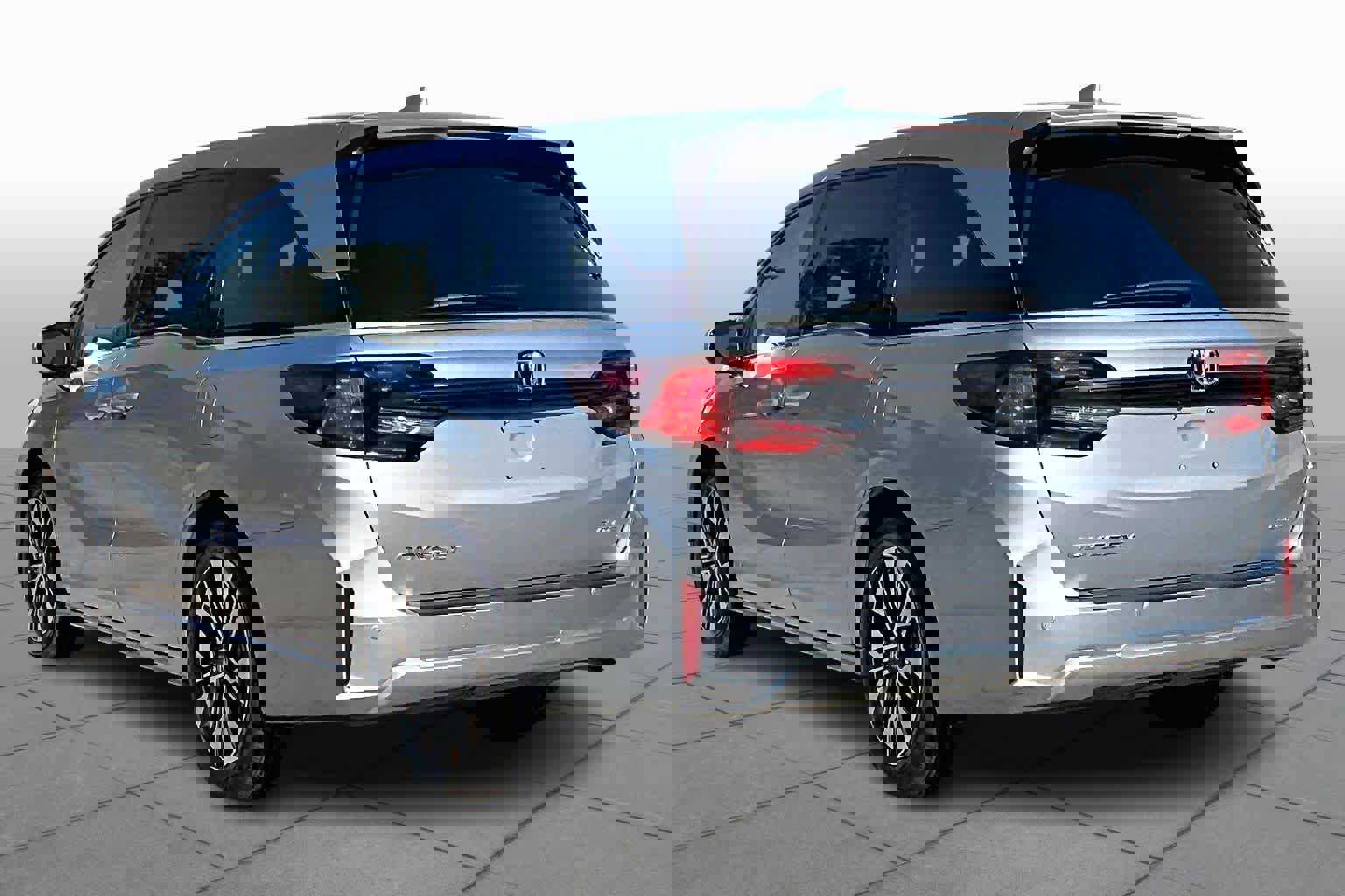 Certified 2025 Honda Odyssey Elite image 12