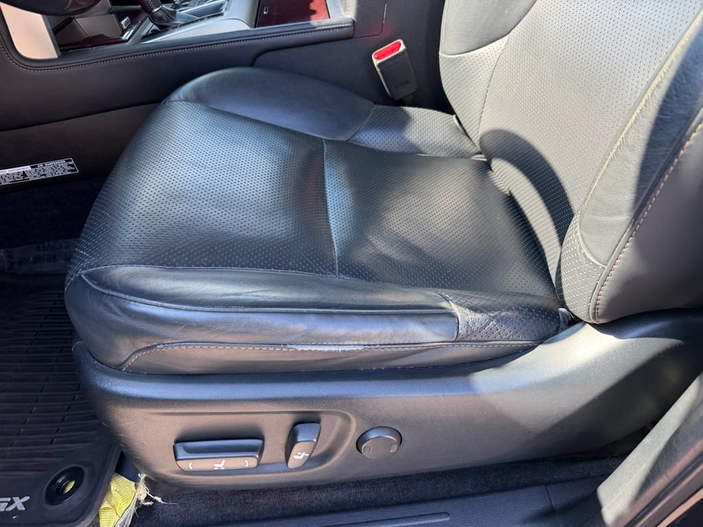 Used 2019 Lexus GX 460 Luxury AWD/4WD image 25