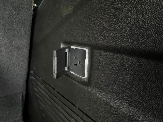 Certified 2023 Chevrolet Tahoe Z71 AWD/4WD image 40