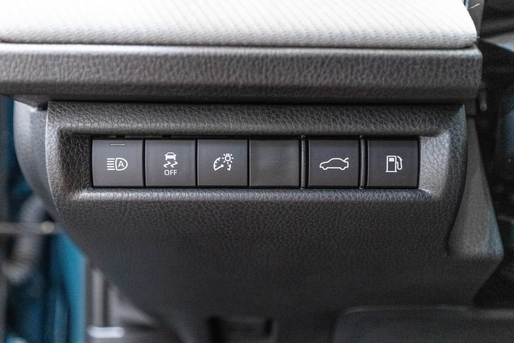 Used 2026 Toyota Camry SE w/ Convenience Package FWD image 22