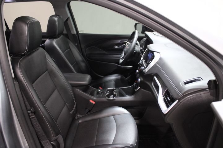 Used 2024 GMC Terrain SLT w/ Tech Package AWD/4WD image 24