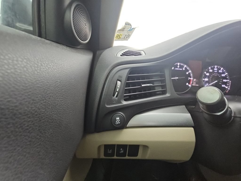 Used 2017 Acura ILX FWD image 30