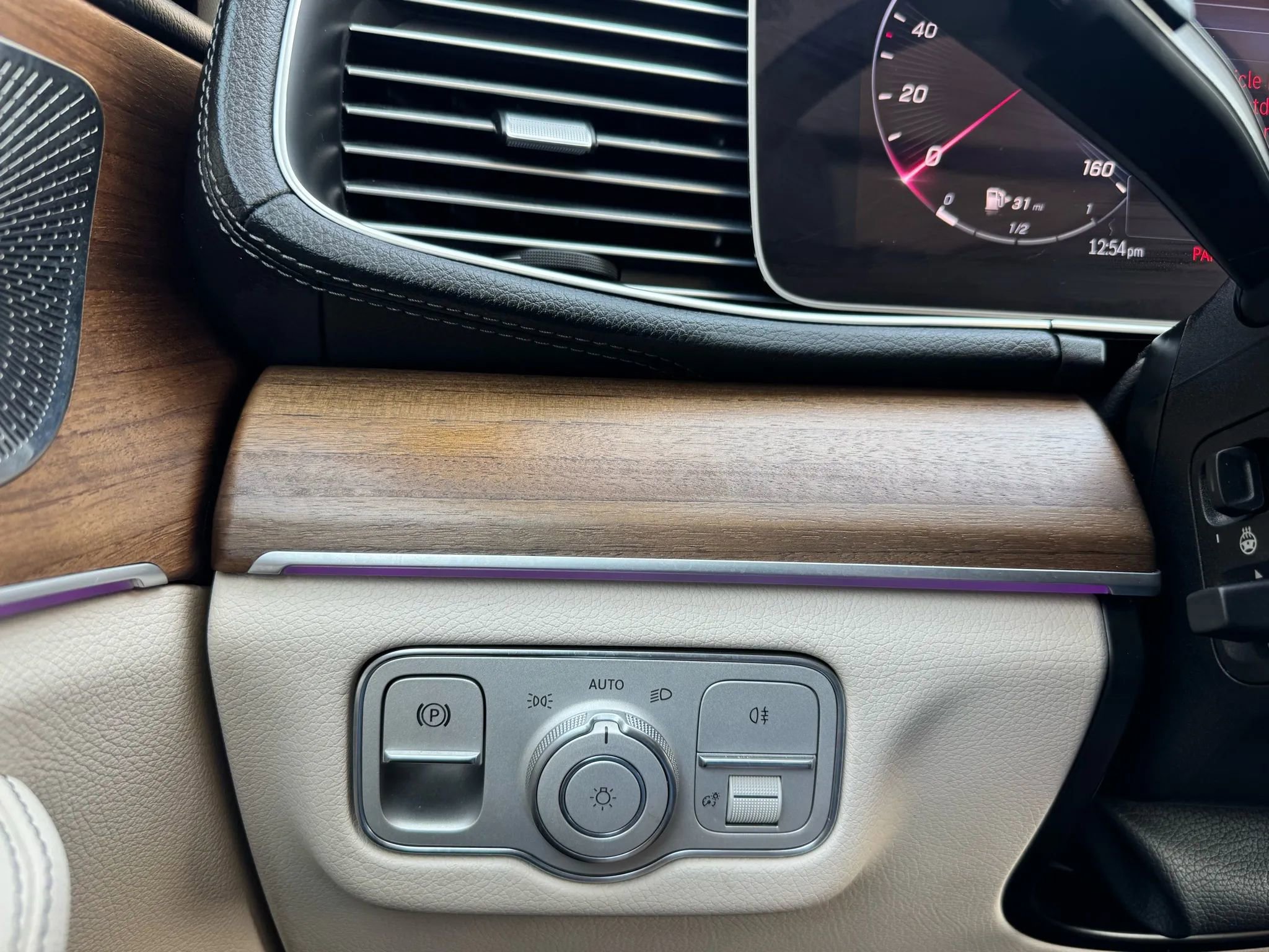 Used 2024 Mercedes-Benz GLS 450 4MATIC image 15