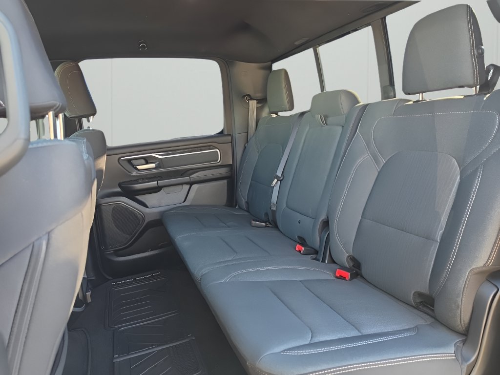 Used 2022 RAM 1500 Big Horn AWD/4WD image 11