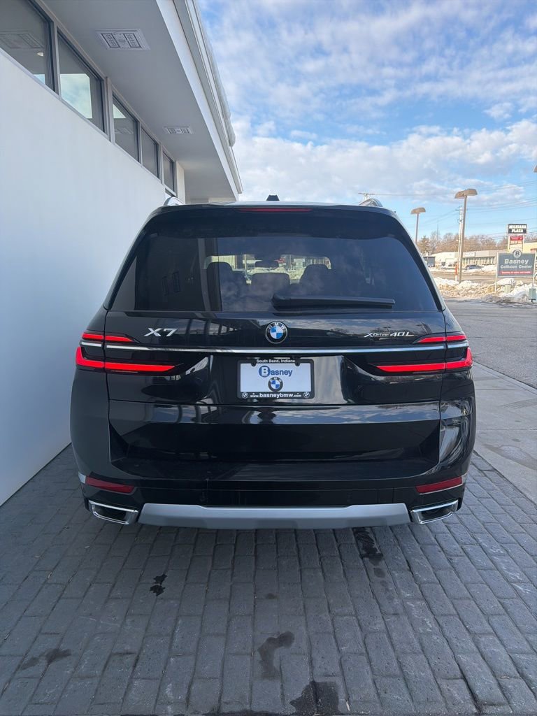New 2026 BMW X7 xDrive40i w/ Premium Package image 6