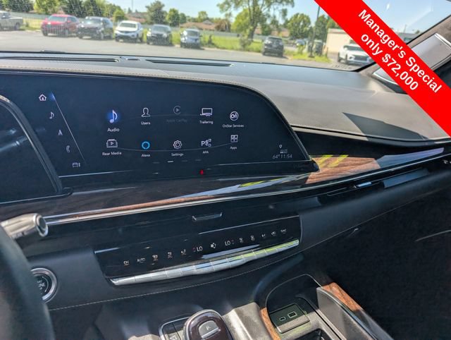 Used 2023 Cadillac Escalade ESV Sport Platinum AWD/4WD image 21