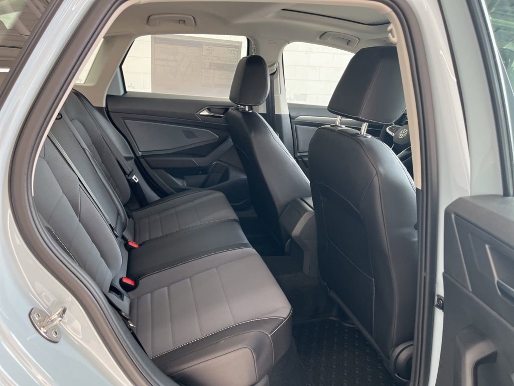 New 2026 Volkswagen Jetta SE image 31