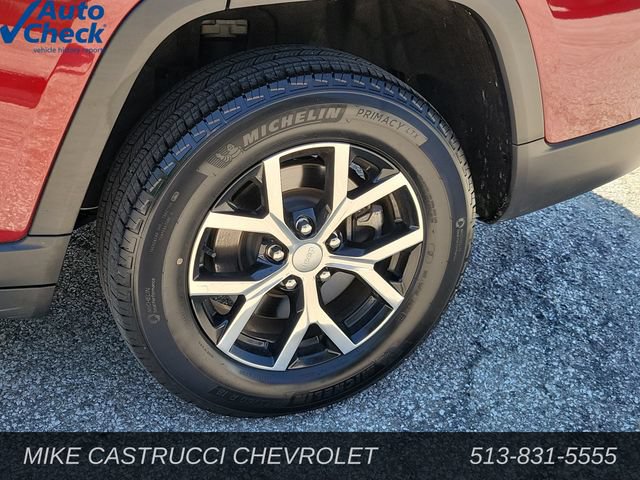 Used 2023 Jeep Grand Cherokee L Limited w/ Luxury Tech Group II AWD/4WD image 10
