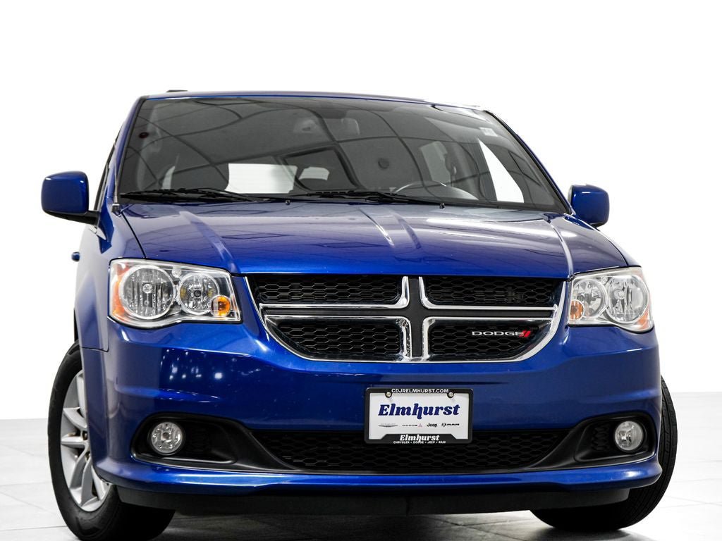 Used 2019 Dodge Grand Caravan SXT FWD image 3