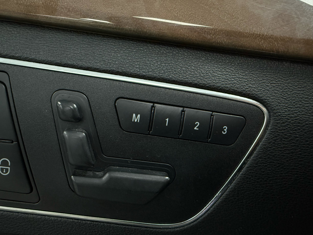 Used 2013 Mercedes-Benz E 63 AMG Sedan image 25