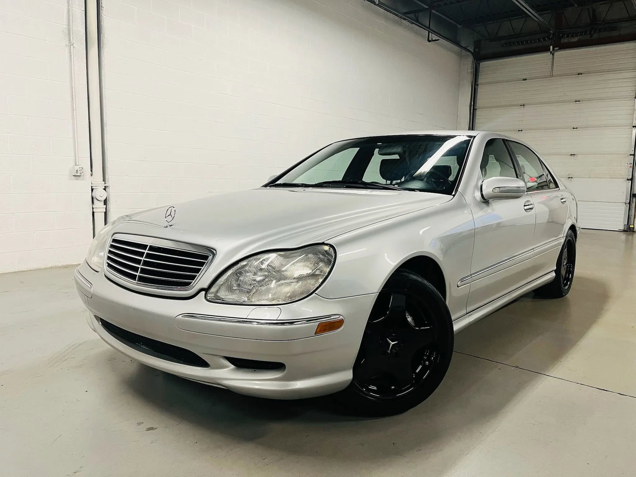 Used 2000 Mercedes-Benz S 500 image 1