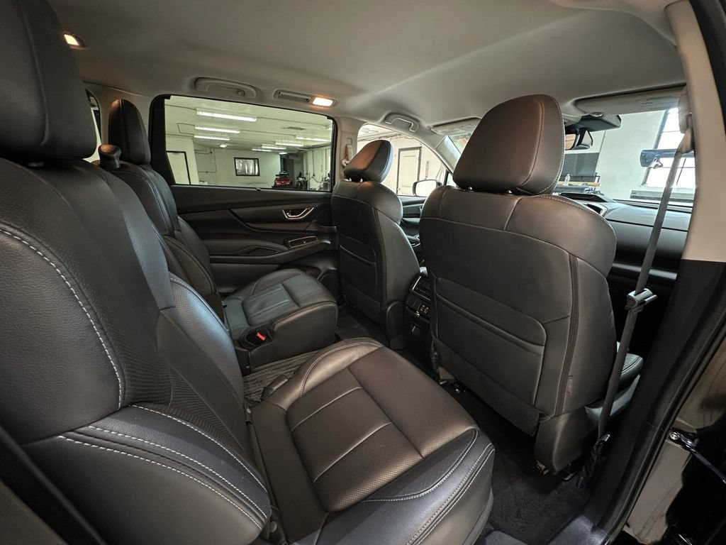 Used 2023 Subaru Ascent Limited AWD/4WD image 30