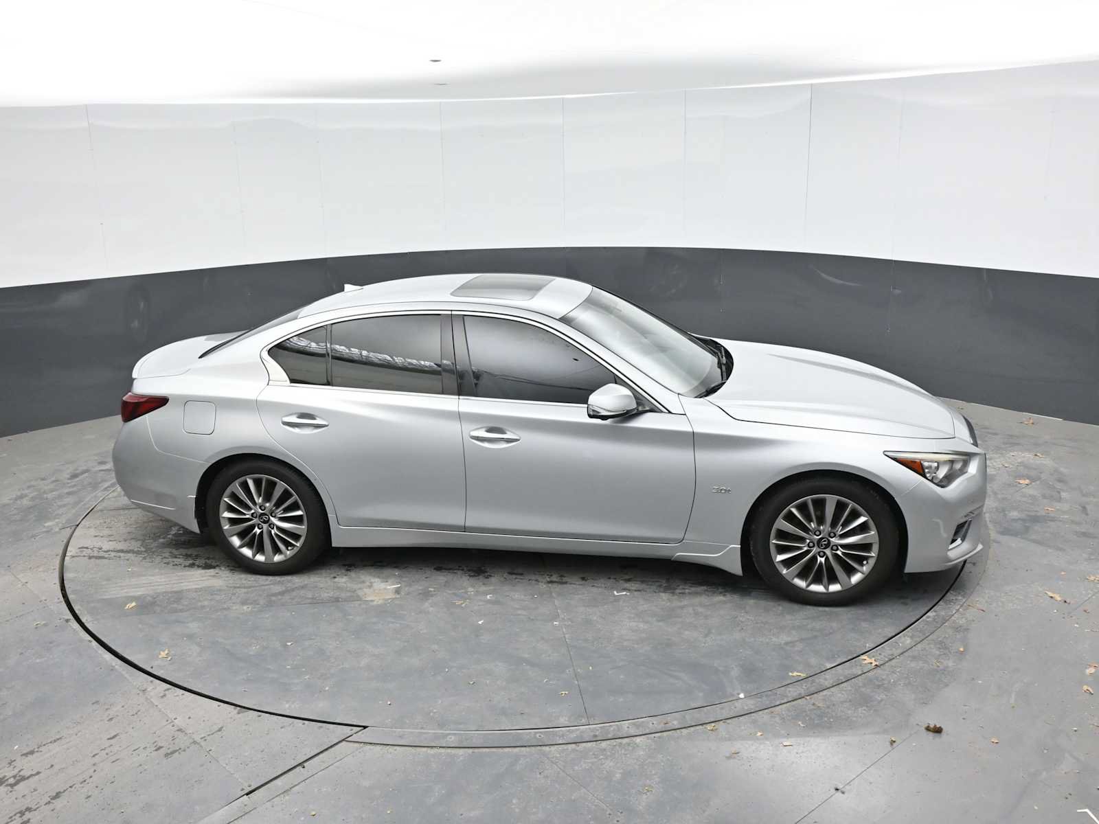 Used 2020 INFINITI Q50 Luxe w/ Essential Package (3.0T Luxe) AWD/4WD image 20
