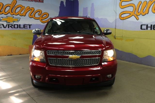 Used 2014 Chevrolet Suburban LTZ AWD/4WD image 2