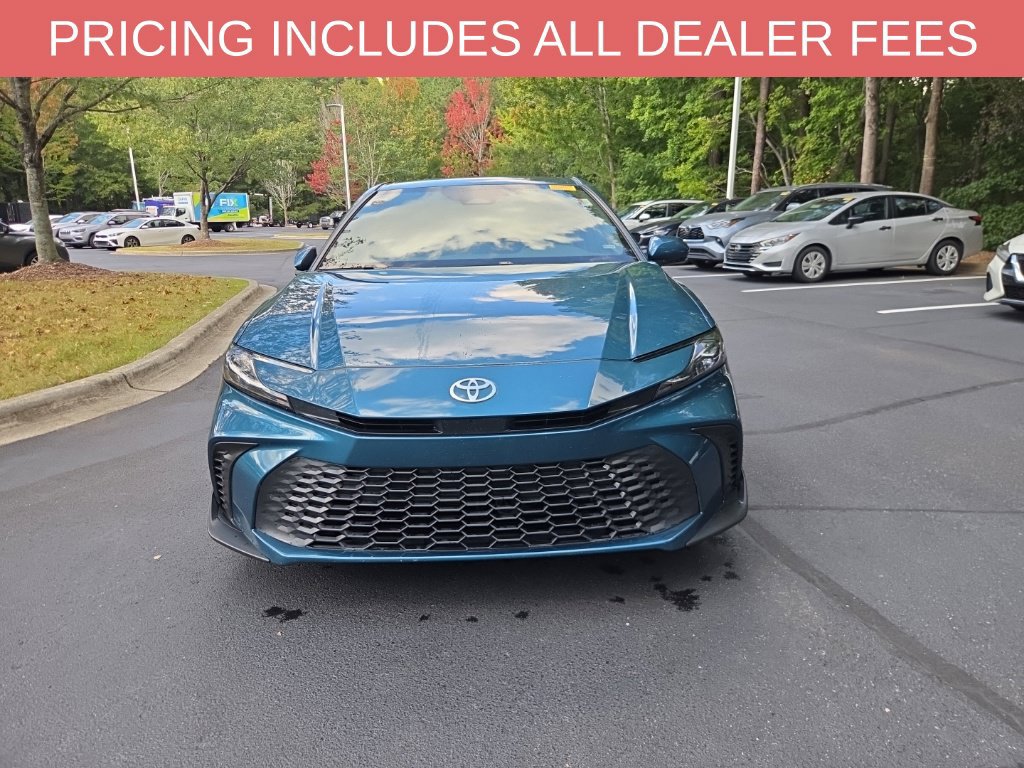 Certified 2025 Toyota Camry SE FWD image 2