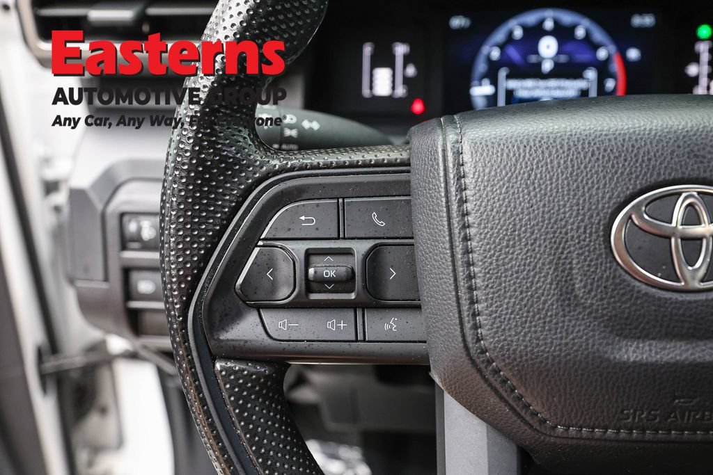 Used 2025 Toyota Tacoma SR RWD image 14