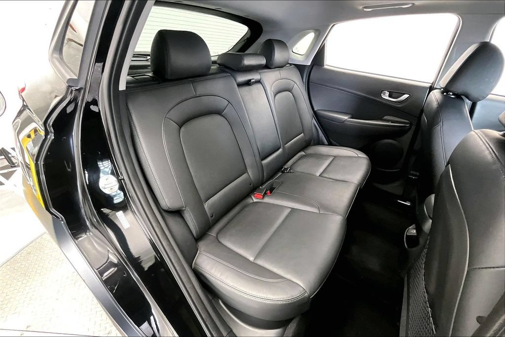 Certified 2022 Hyundai Kona Limited AWD/4WD image 27