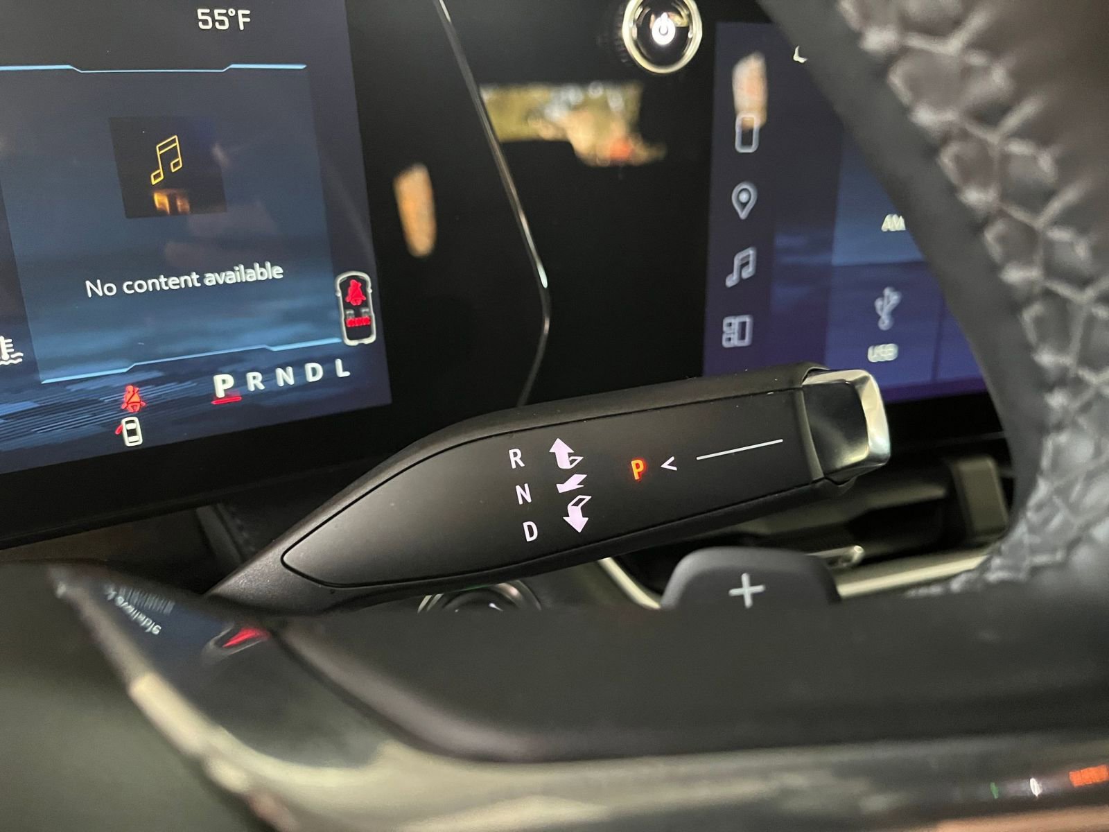 Used 2025 Chevrolet Equinox LT image 41