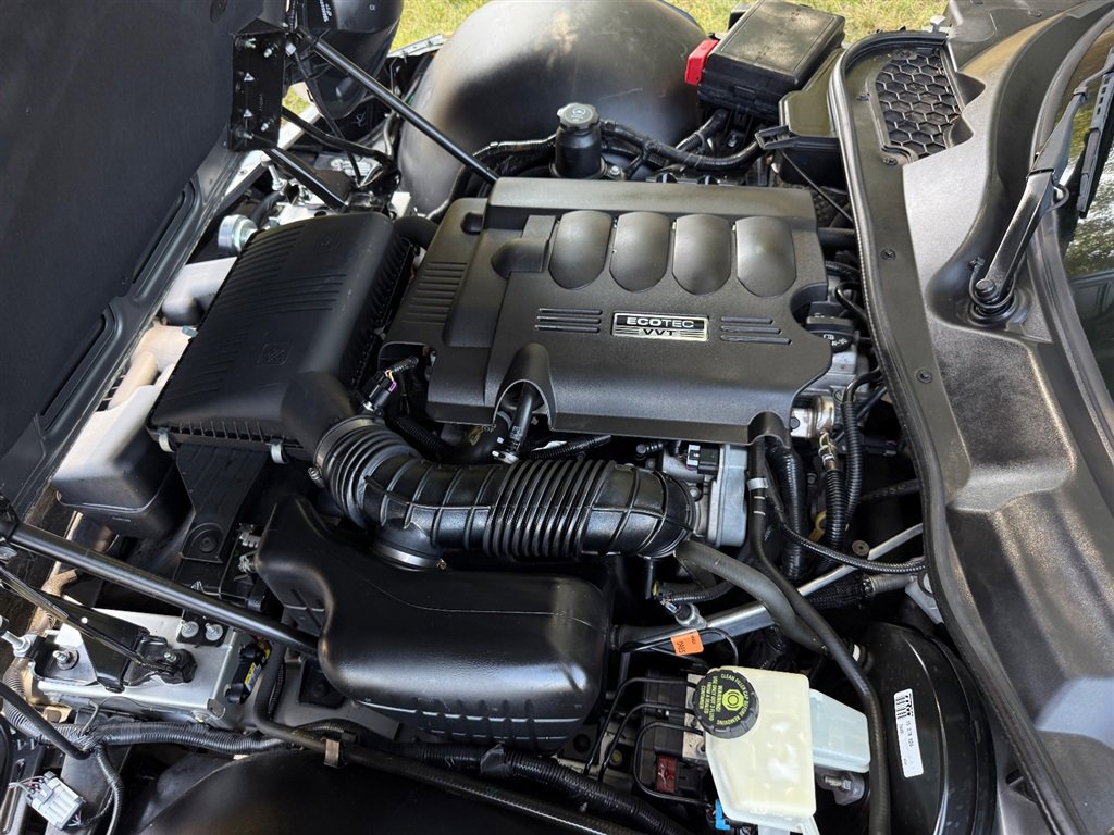 Used 2007 Pontiac Solstice Convertible w/ Premium Package image 53