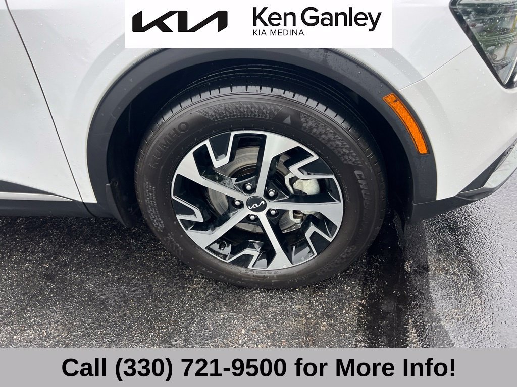 Certified 2024 Kia Sportage EX FWD image 20