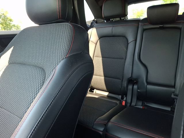 Certified 2023 Ford Escape ST-Line AWD/4WD image 19
