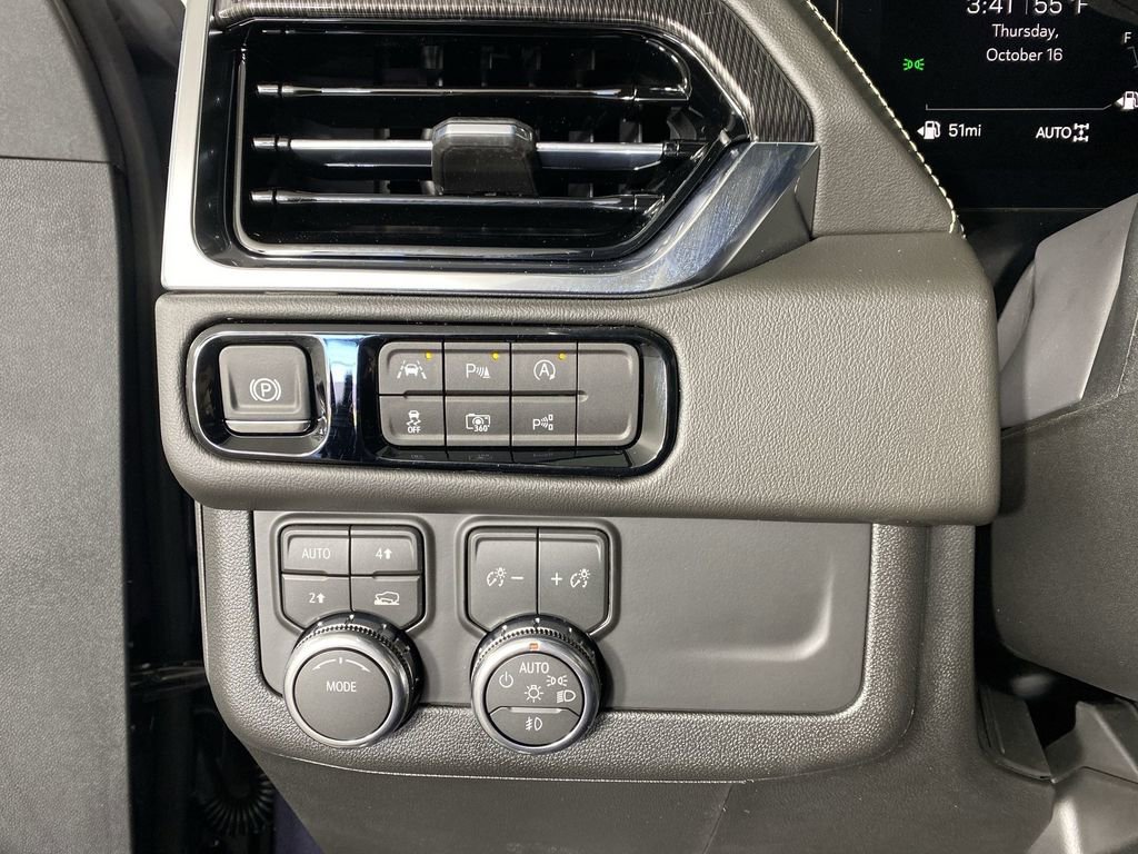 New 2026 GMC Yukon Elevation image 18