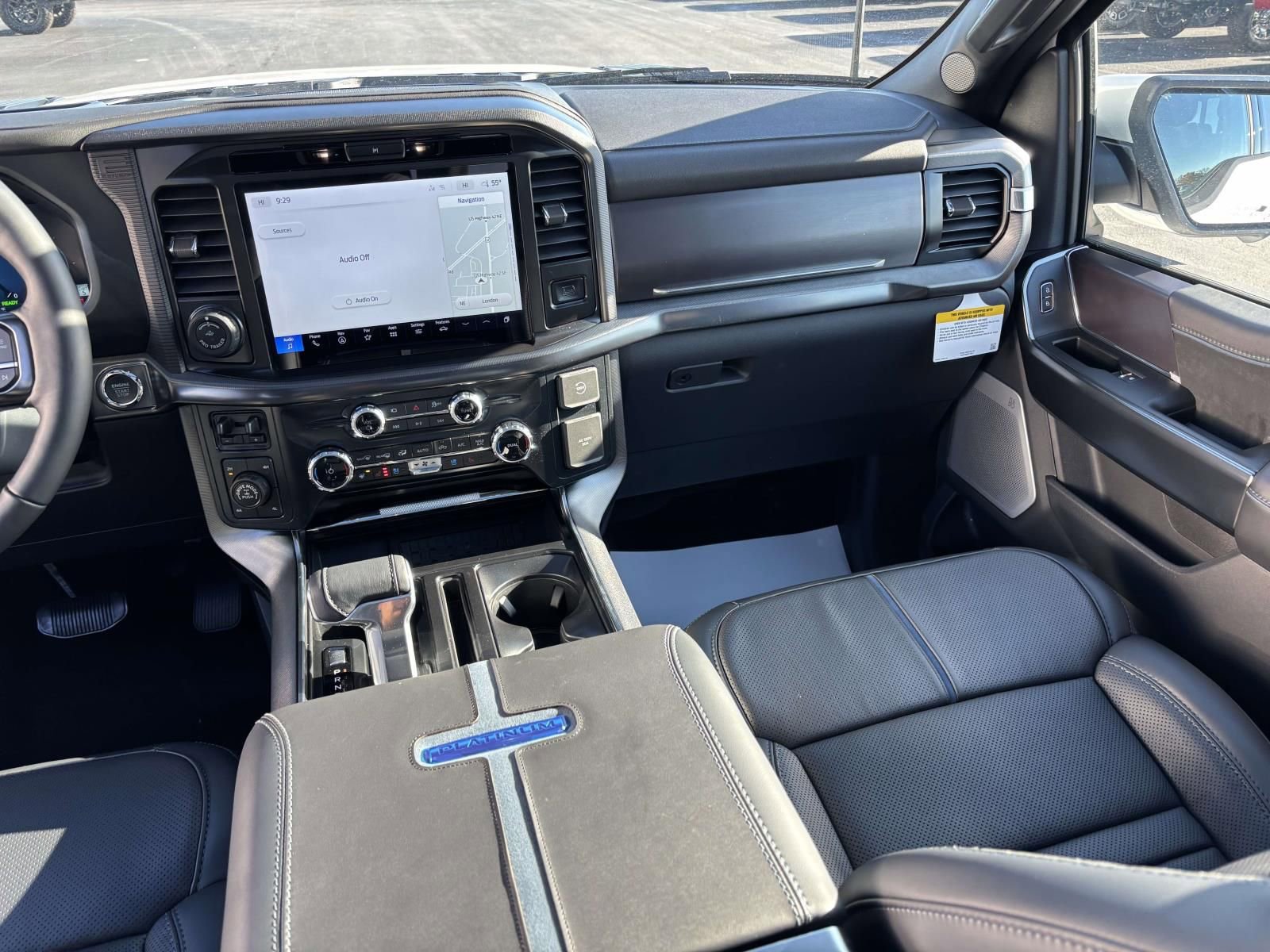 New 2025 Ford F150 Platinum w/ Equipment Group 702A High image 34