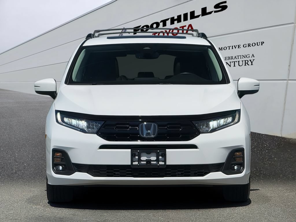 Used 2025 Honda Odyssey Touring video 2