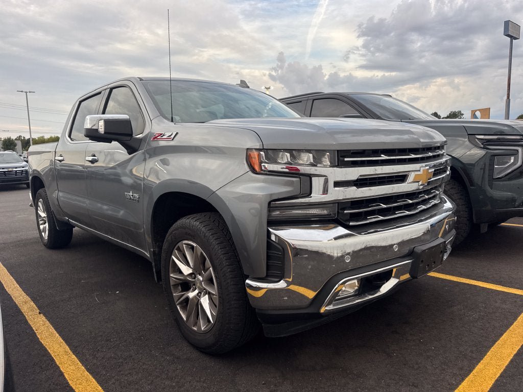 Used 2020 Chevrolet Silverado 1500 LTZ w/ LTZ Texas Edition AWD/4WD image 2