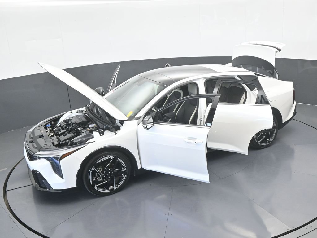 Used 2025 Kia K4 GT-Line w/ GT-Line Premium Package image 65