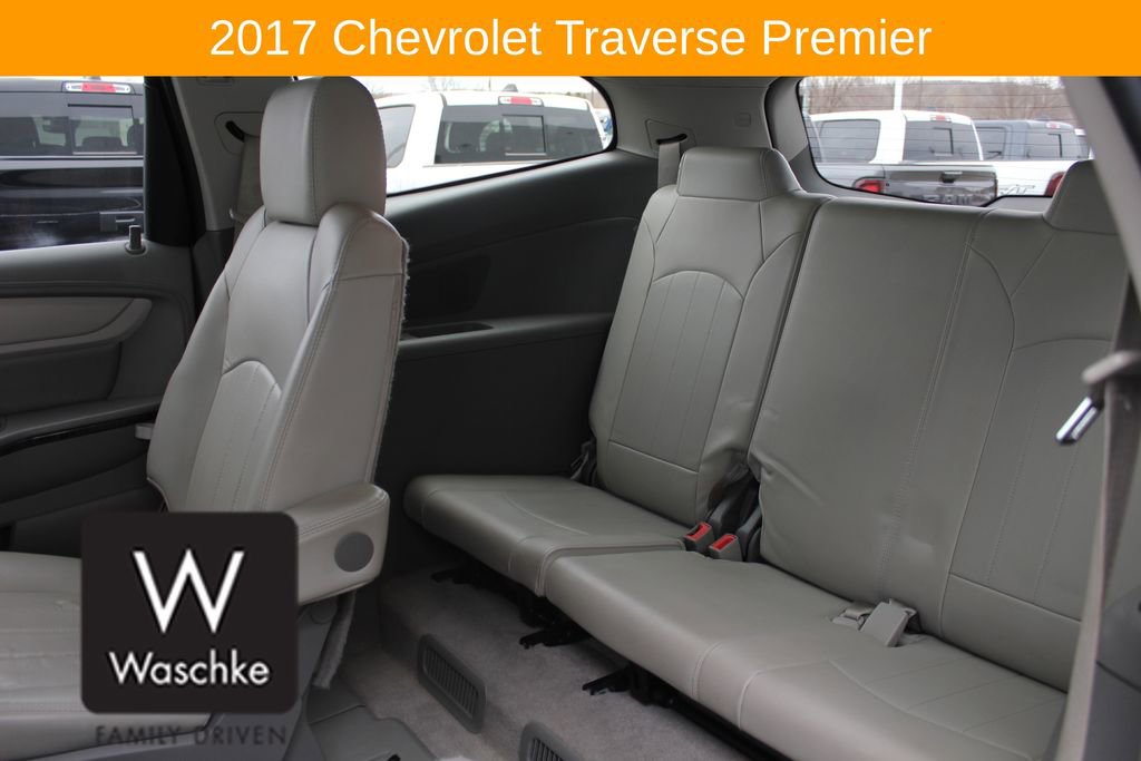 Used 2017 Chevrolet Traverse Premier image 17