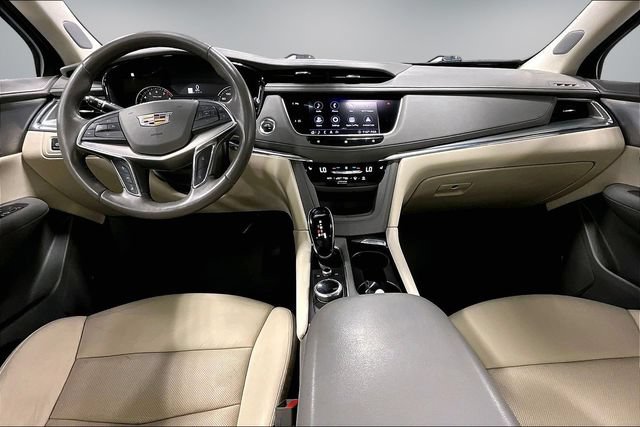 Used 2020 Cadillac XT5 Premium Luxury AWD/4WD image 9