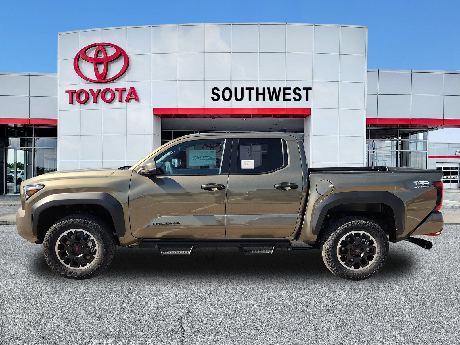 New 2026 Toyota Tacoma TRD Off-Road w/ TRD Off Road Premium Package AWD/4WD video 3