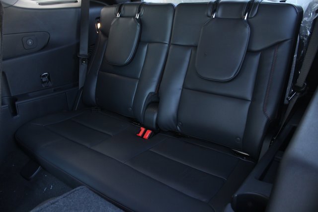 New 2026 Ford Explorer ST-Line image 21