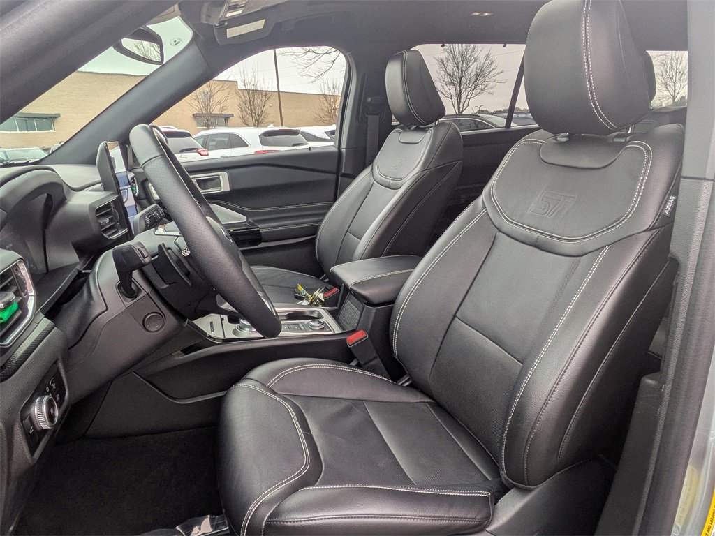 Used 2023 Ford Explorer ST w/ Equipment Group 401A image 19