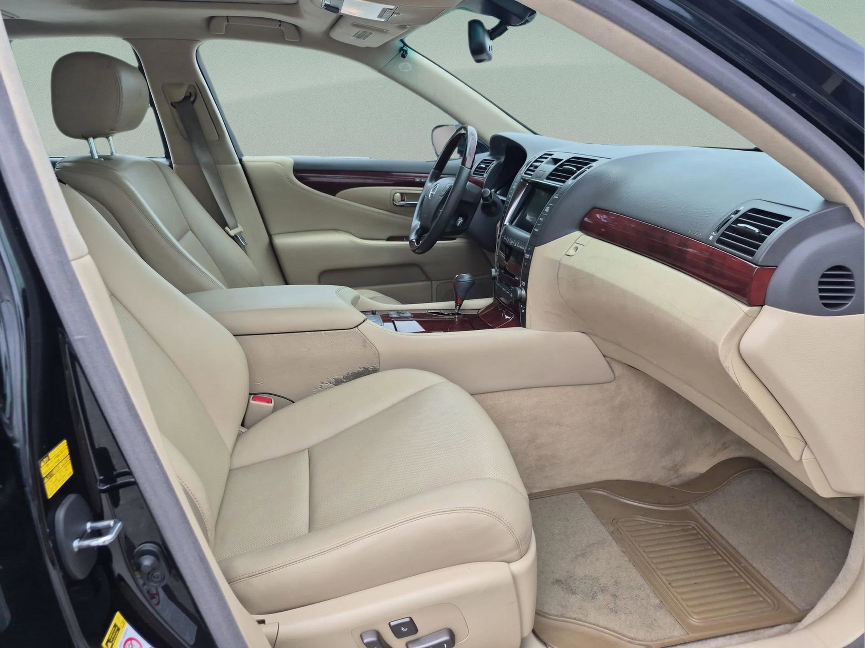 Used 2009 Lexus LS 460 L AWD/4WD image 20
