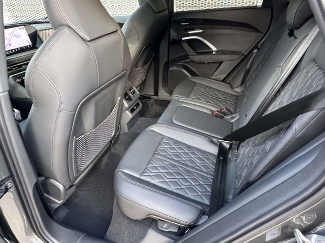 New 2026 Audi SQ5 Premium Plus image 5