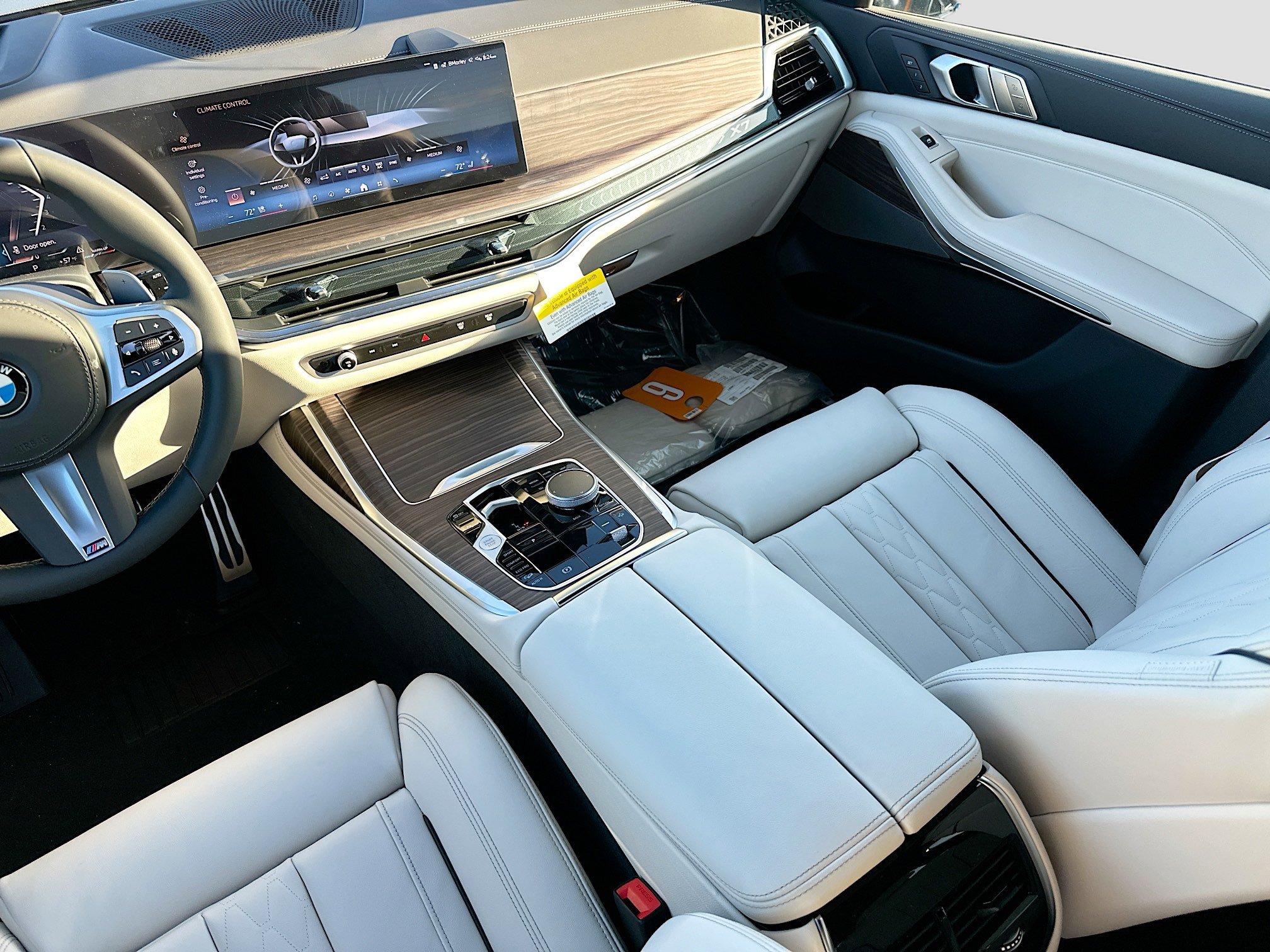 New 2026 BMW X7 xDrive40i w/ M Sport Package image 18