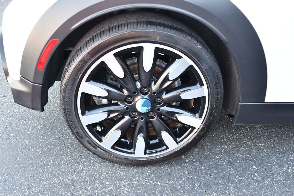 Used 2024 MINI Cooper S w/ Seaside Edition image 86