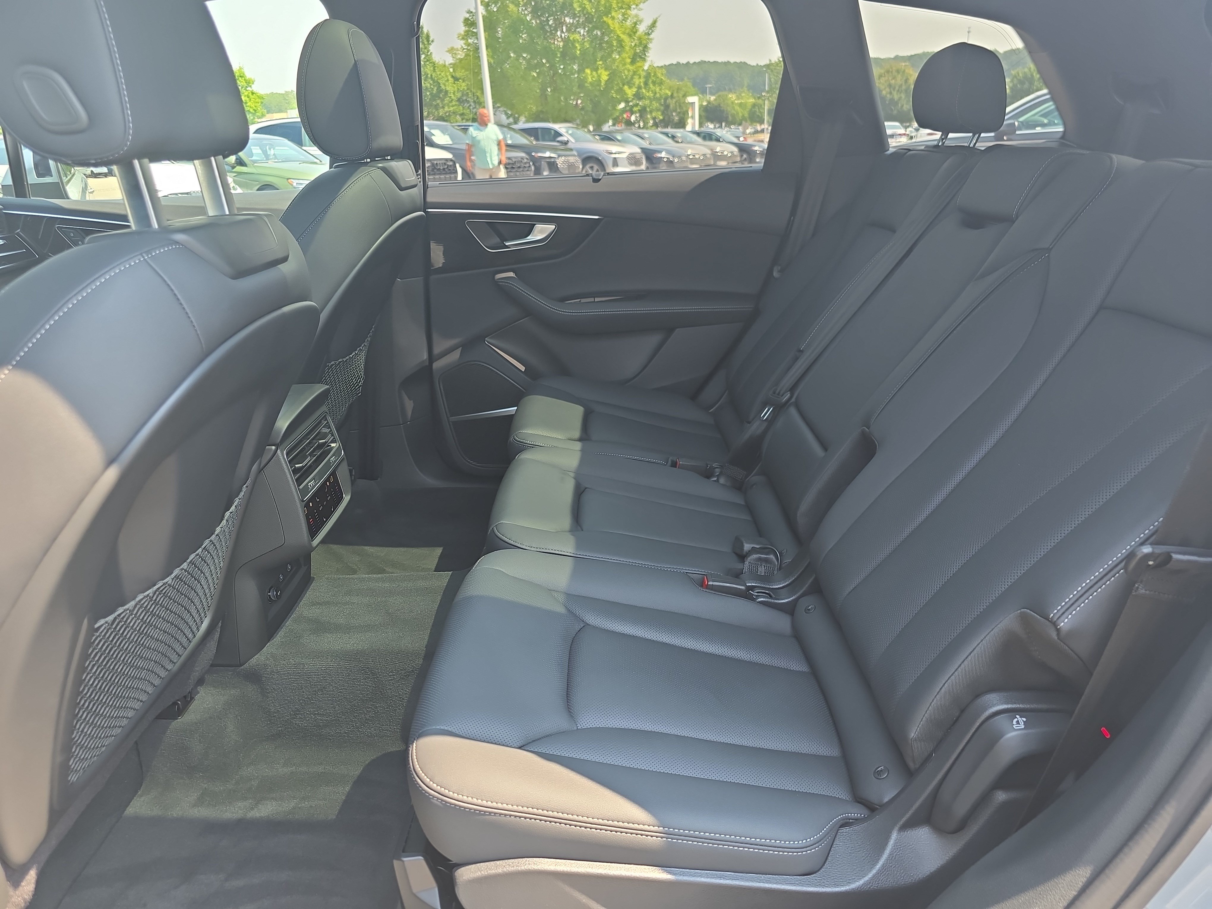 Certified 2026 Audi Q7 3.0T Premium Plus w/ Premium Plus Package AWD/4WD image 13